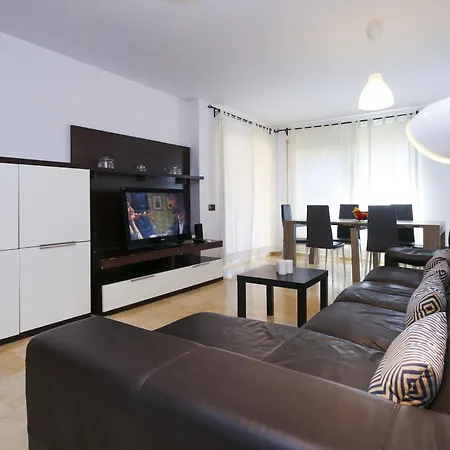 Bruselas 2 Family House Feriehus *