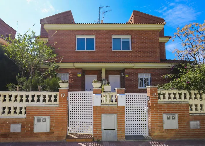 Feriehus Bruselas 2 Family House *